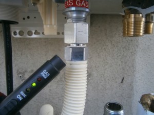 ガス給湯器取替工事 ガス漏れチェック